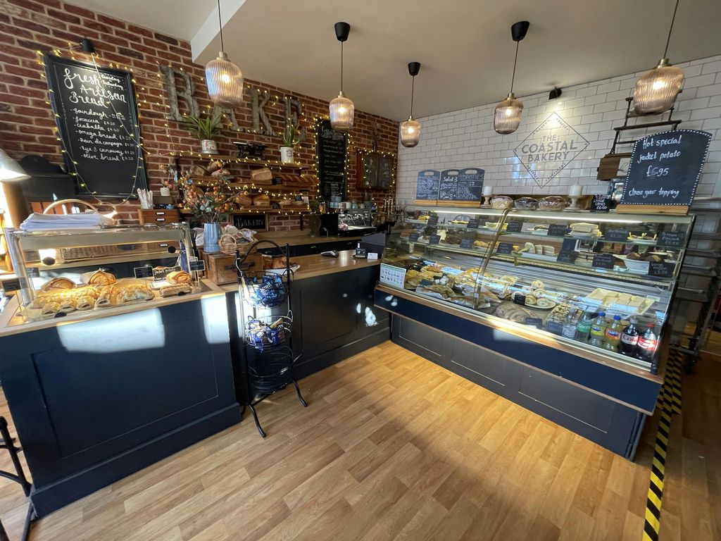 Property photo 2 of 7 11 32 56.Jpg