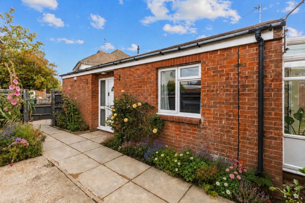 Property photo 1 of 15 5411462