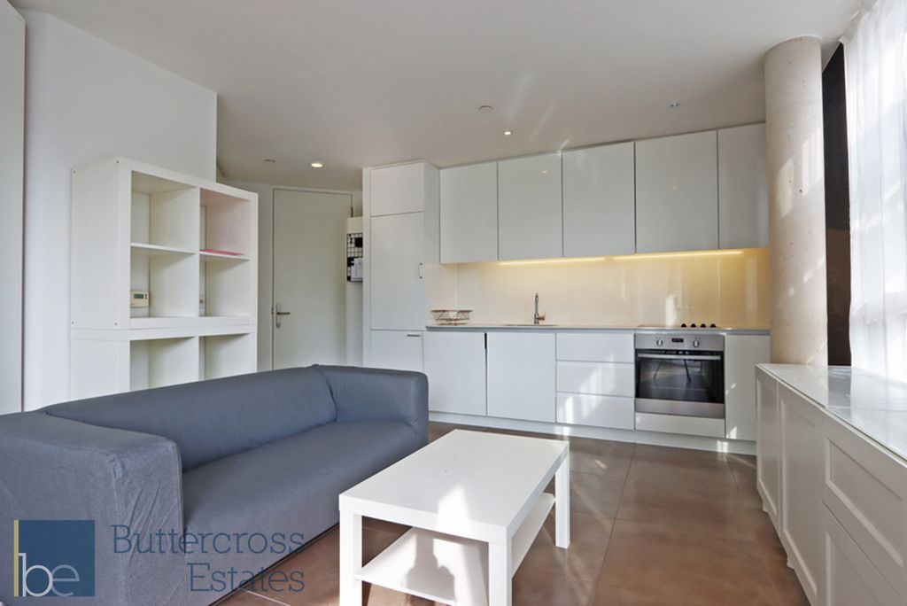 Property photo 2 of 17 Living Area