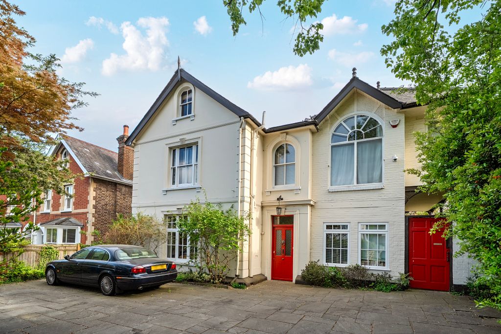 Property photo 1 of 19