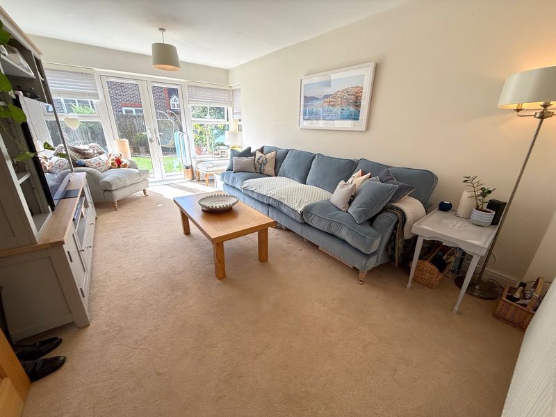 Property photo 2 of 19 Photo 21