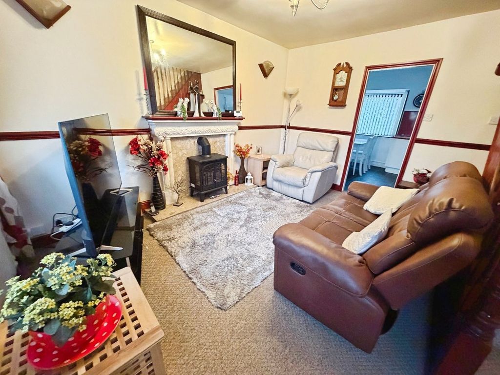 Property photo 3 of 17 Reception Room