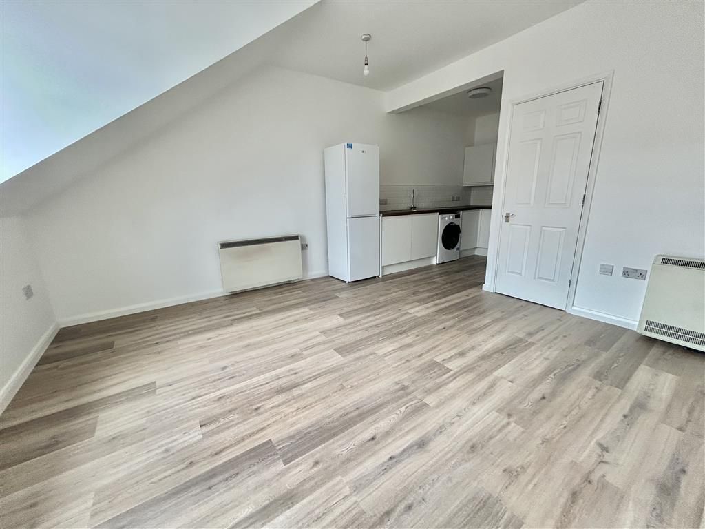 Property photo 3 of 9 Image