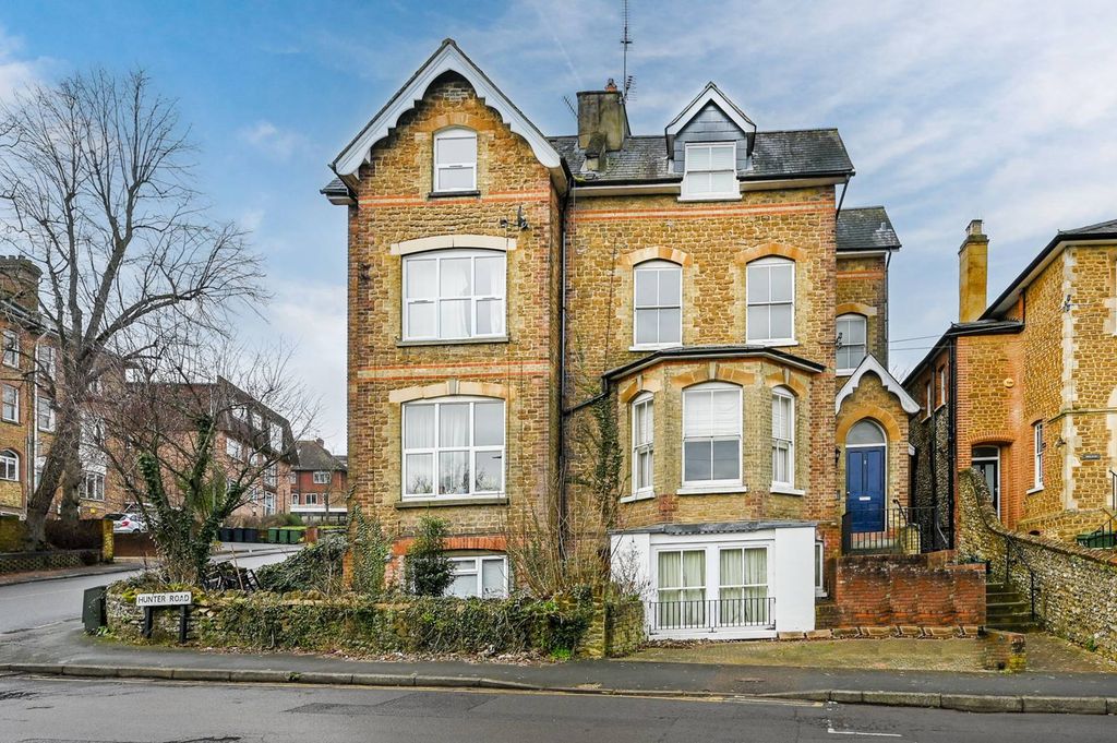 Property photo 2 of 5