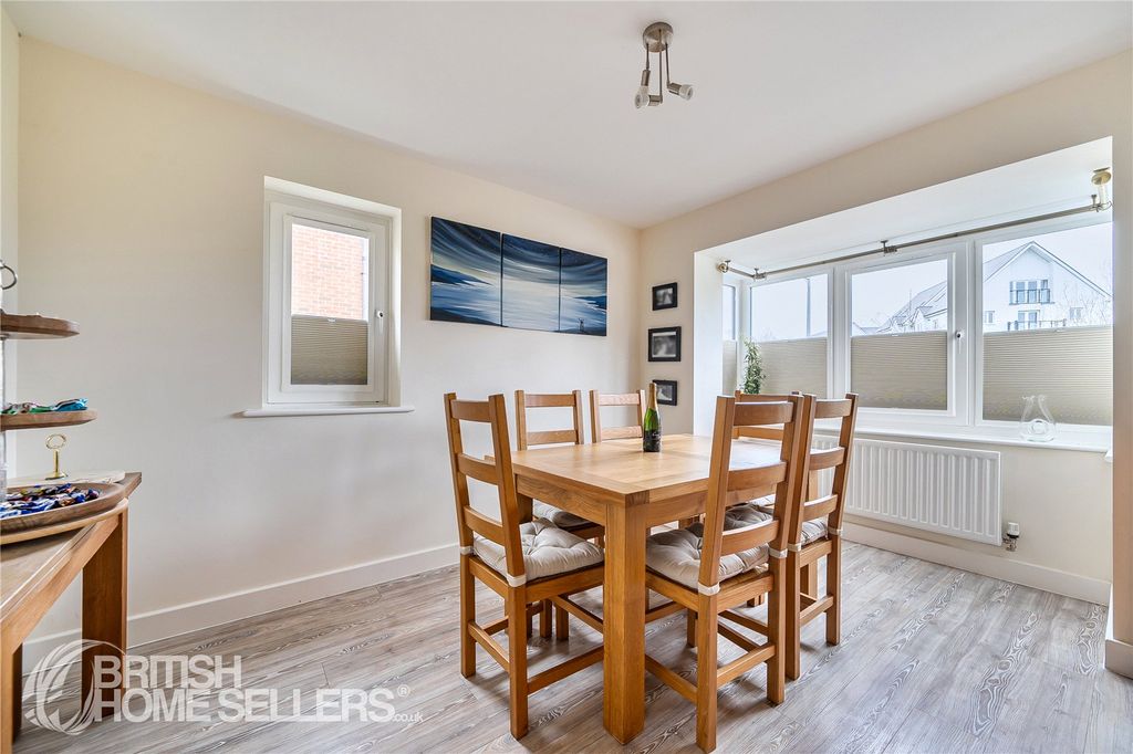 Property photo 3 of 20 Picture No. 13