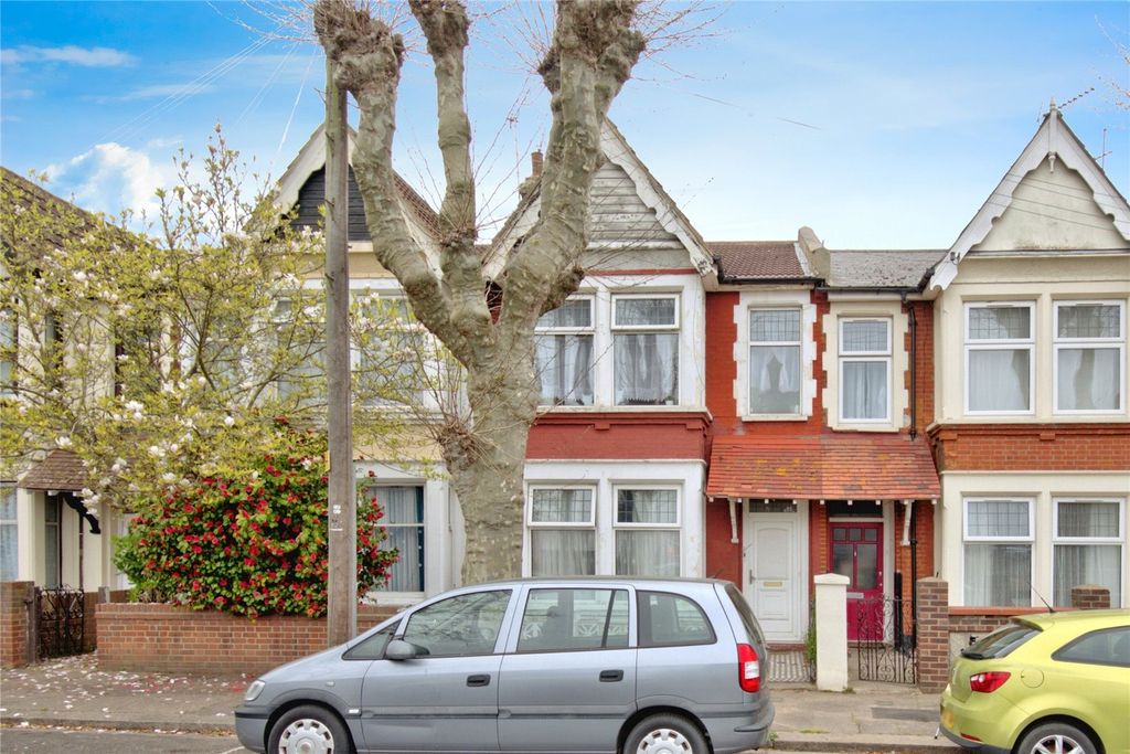 Property photo 1 of 17 Picture No. 16