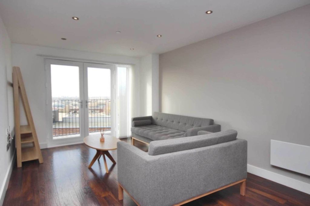 Property photo 1 of 9