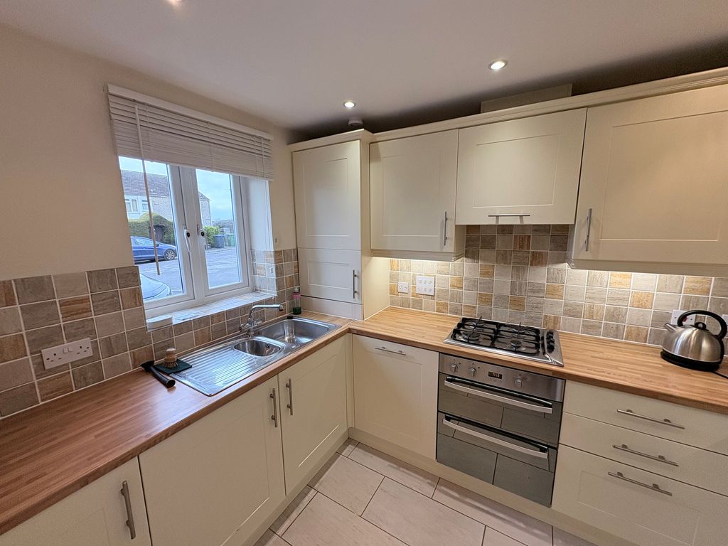 Property photo 2 of 14 88