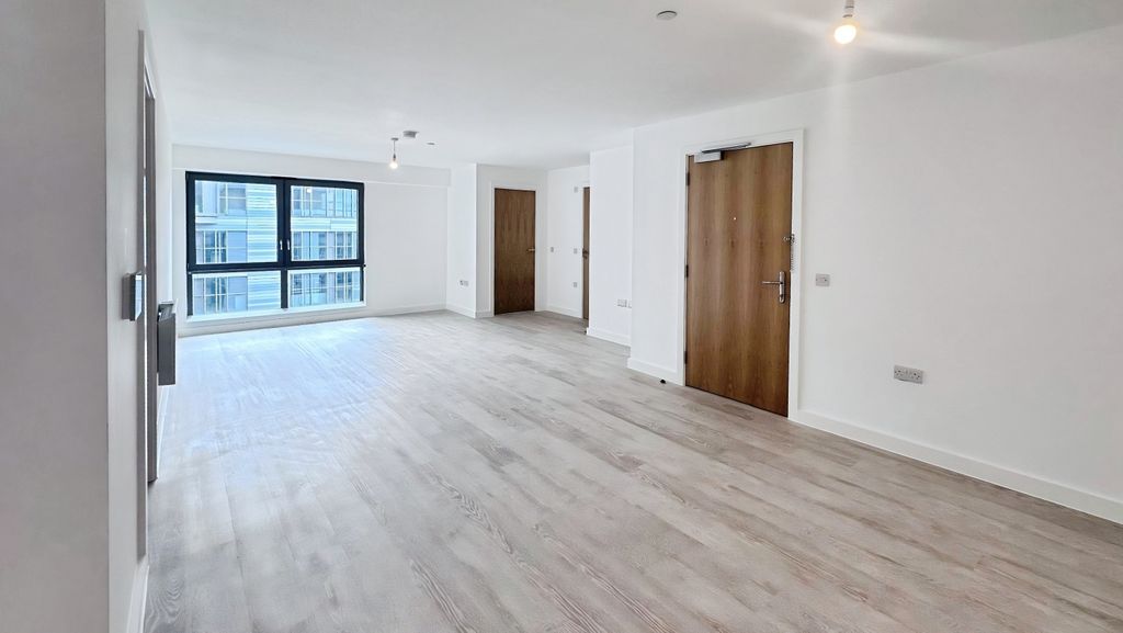 Property photo 2 of 10 Living Room