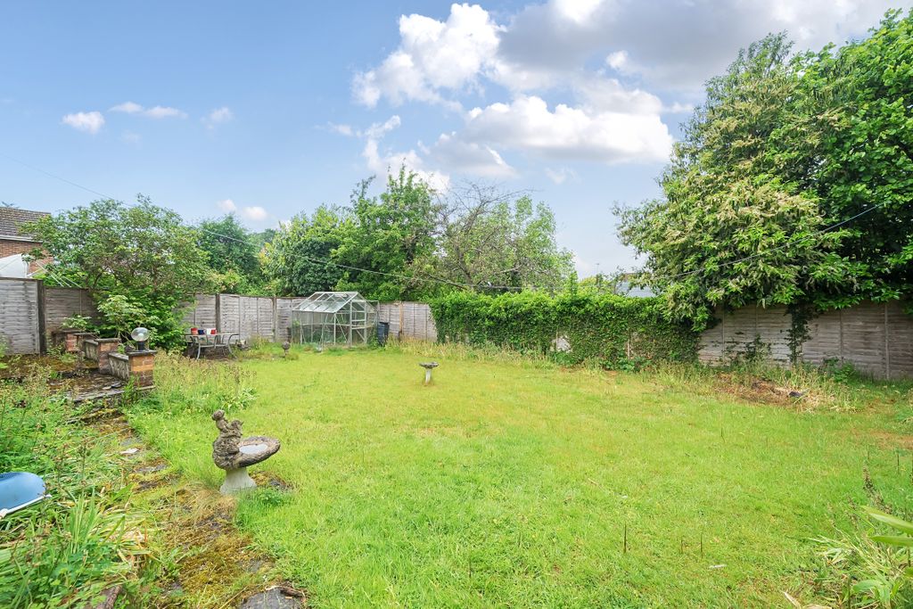 Property photo 2 of 8 2