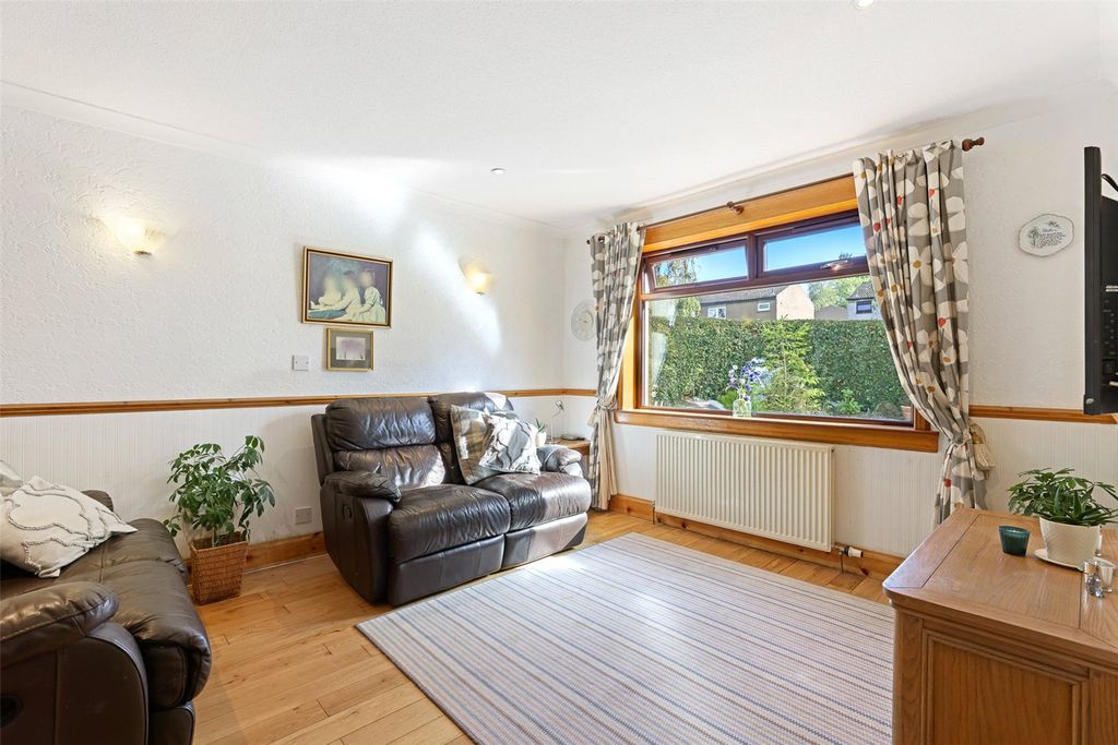 Property photo 2 of 22 Picture No. 01