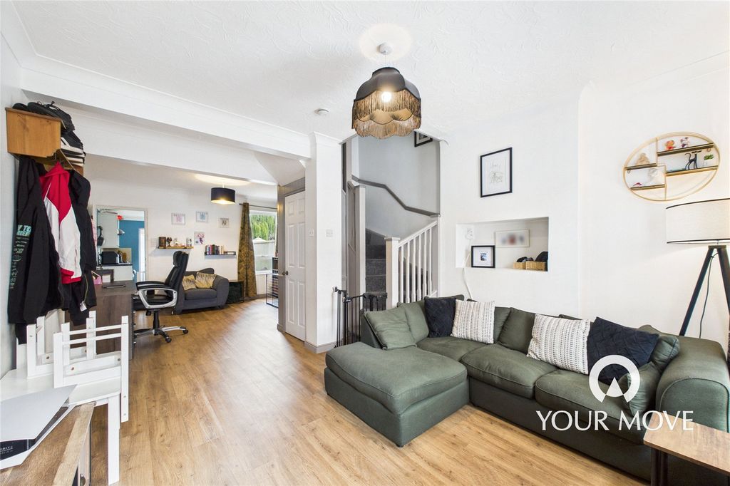 Property photo 2 of 15 Picture No. 02