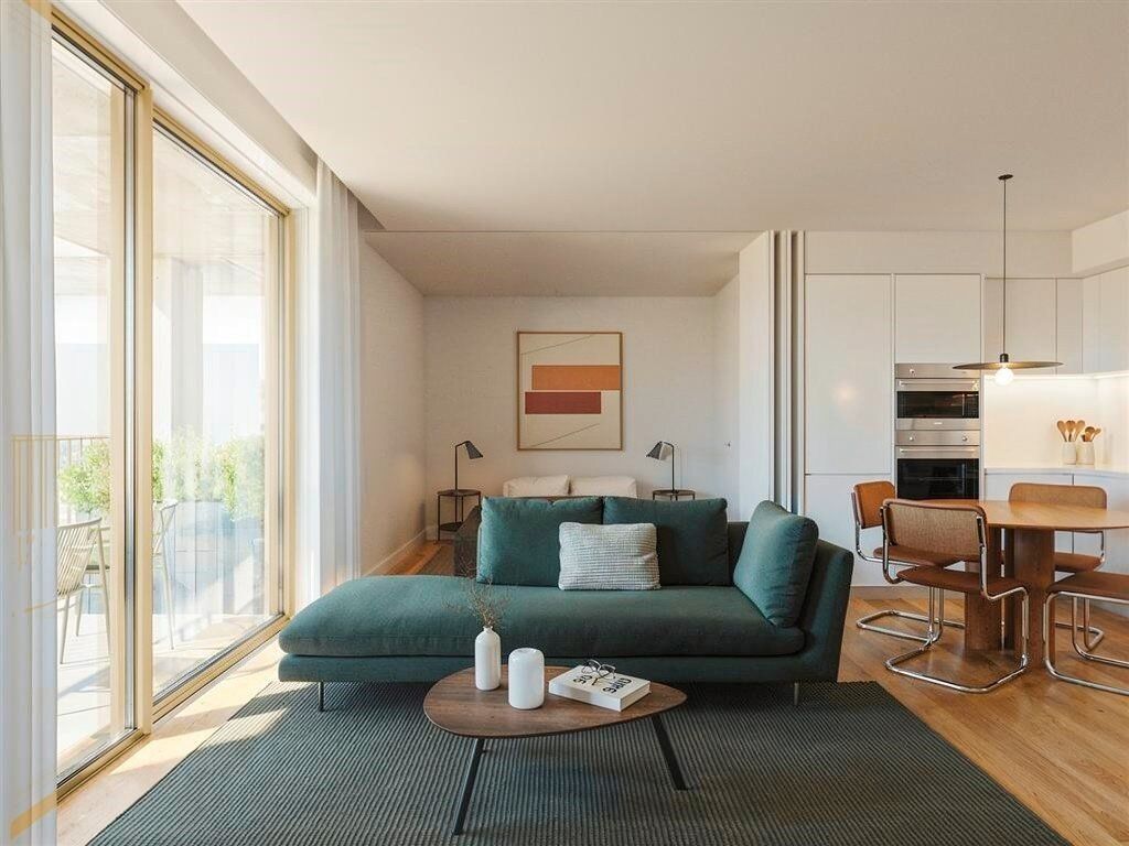 Property photo 1 of 16 3-Bedroom Apartment, In The Fernão Magalhães 127, In Bonfim, Porto