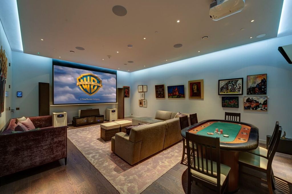 Property photo 3 of 11 Cinema Room