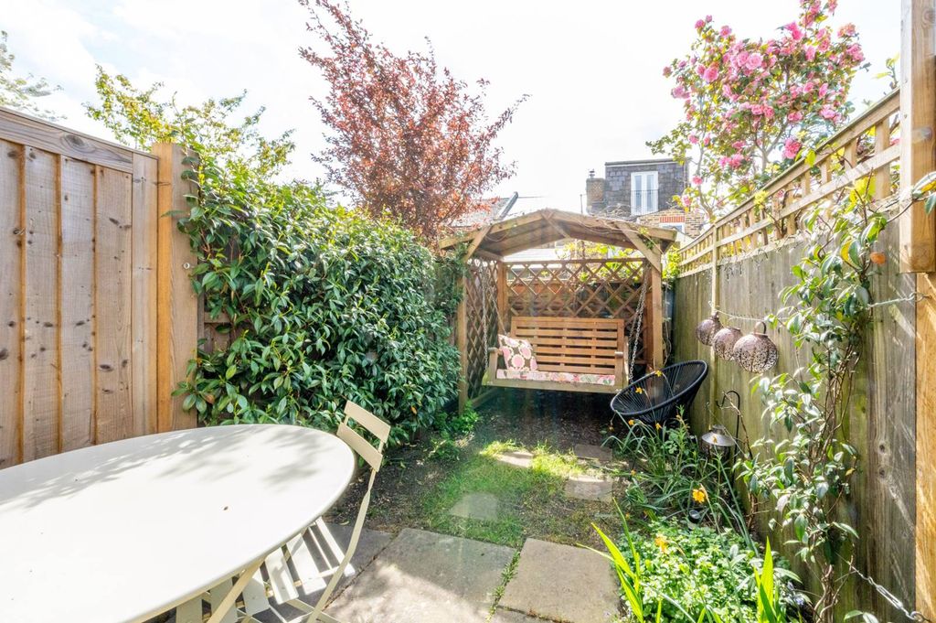 Property photo 1 of 10