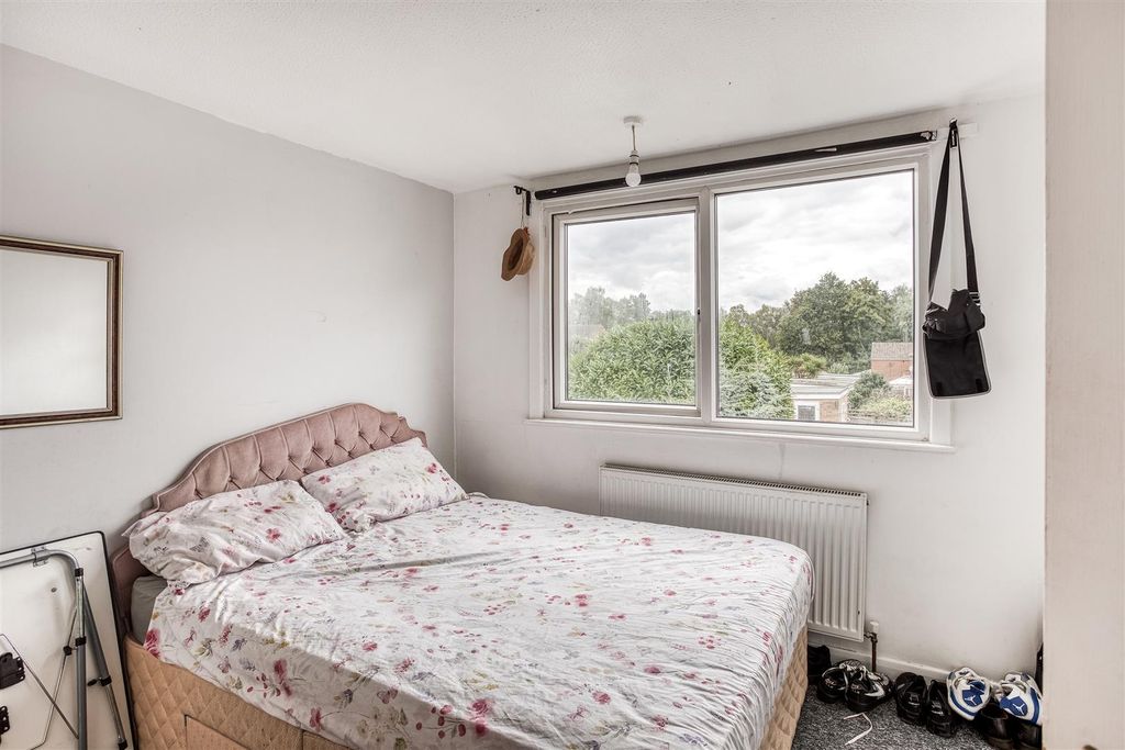 Property photo 3 of 8 316A7357_Hdr.Jpg