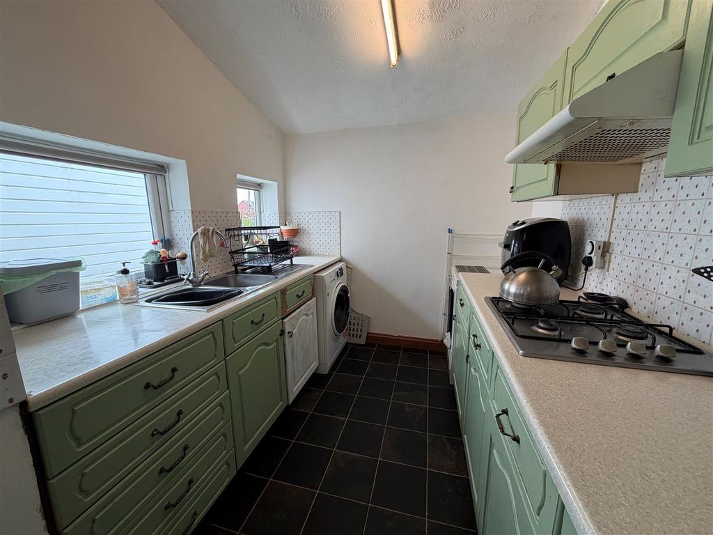 Property photo 2 of 9 2.Jpg