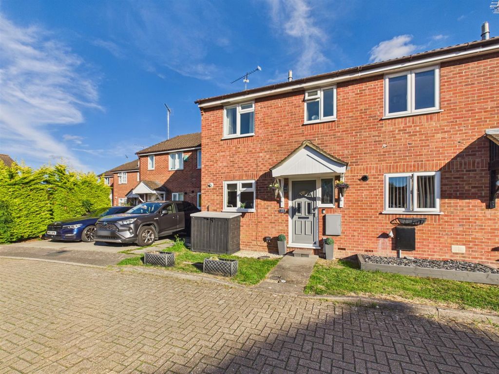 Property photo 1 of 11 Cam03851G0-Pr0077-Still018.Jpg
