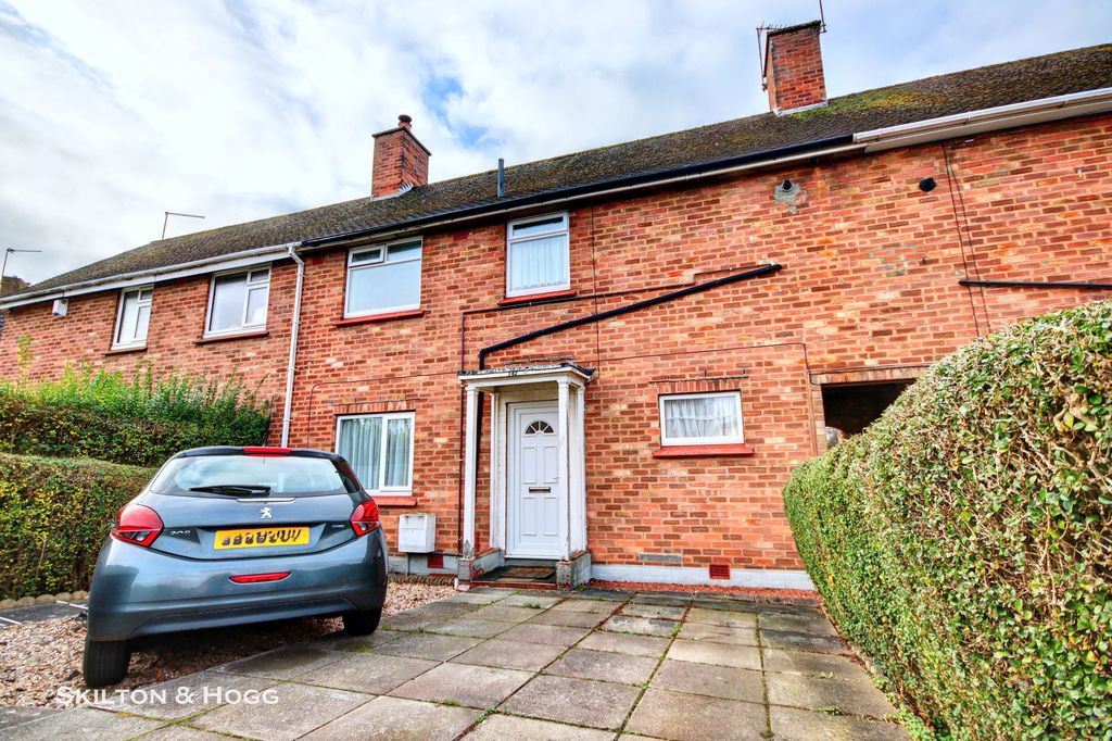 Property photo 1 of 11