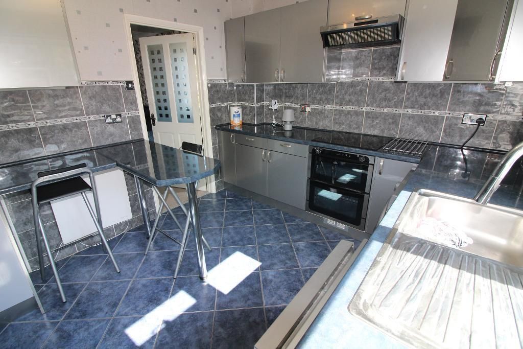 Property photo 3 of 9 Kitchen / Diner