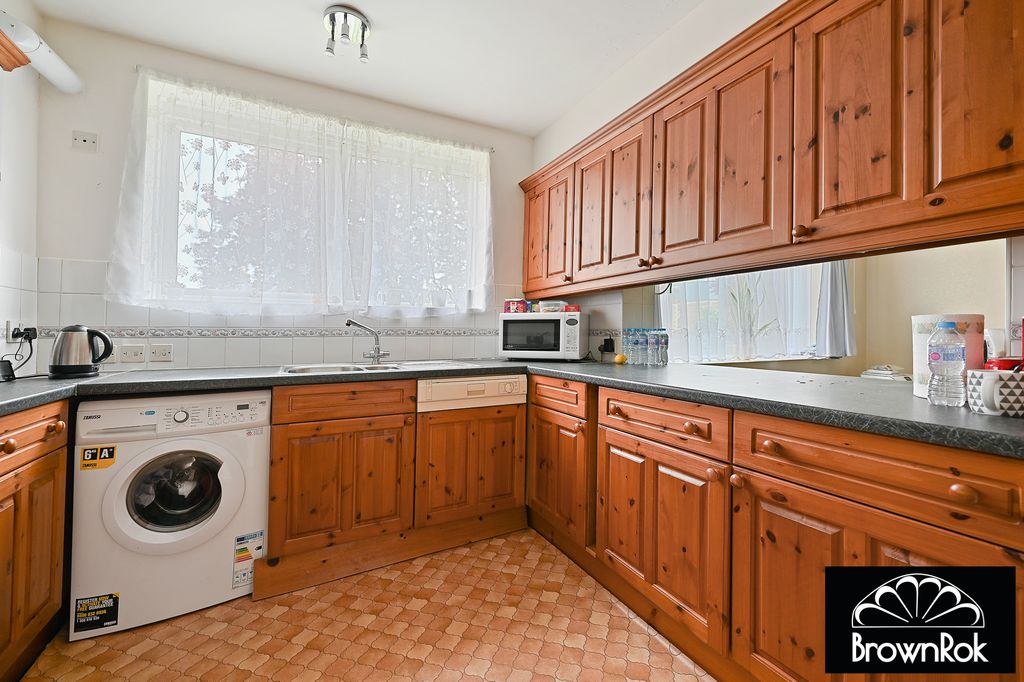 Property photo 3 of 6 Ten7