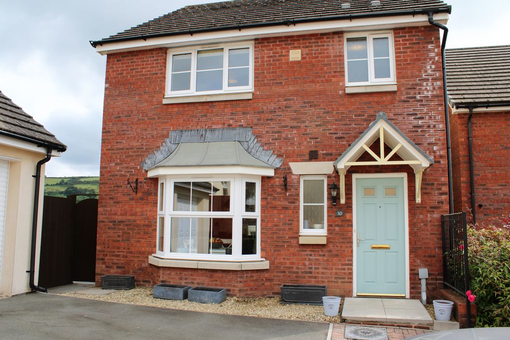 Property photo 2 of 36