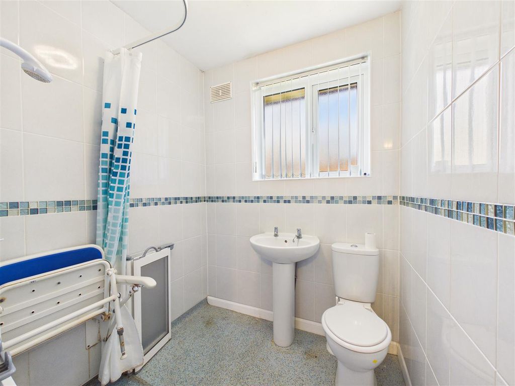 Property photo 2 of 10 Cam05193G0-Pr0133-Still003.Jpg