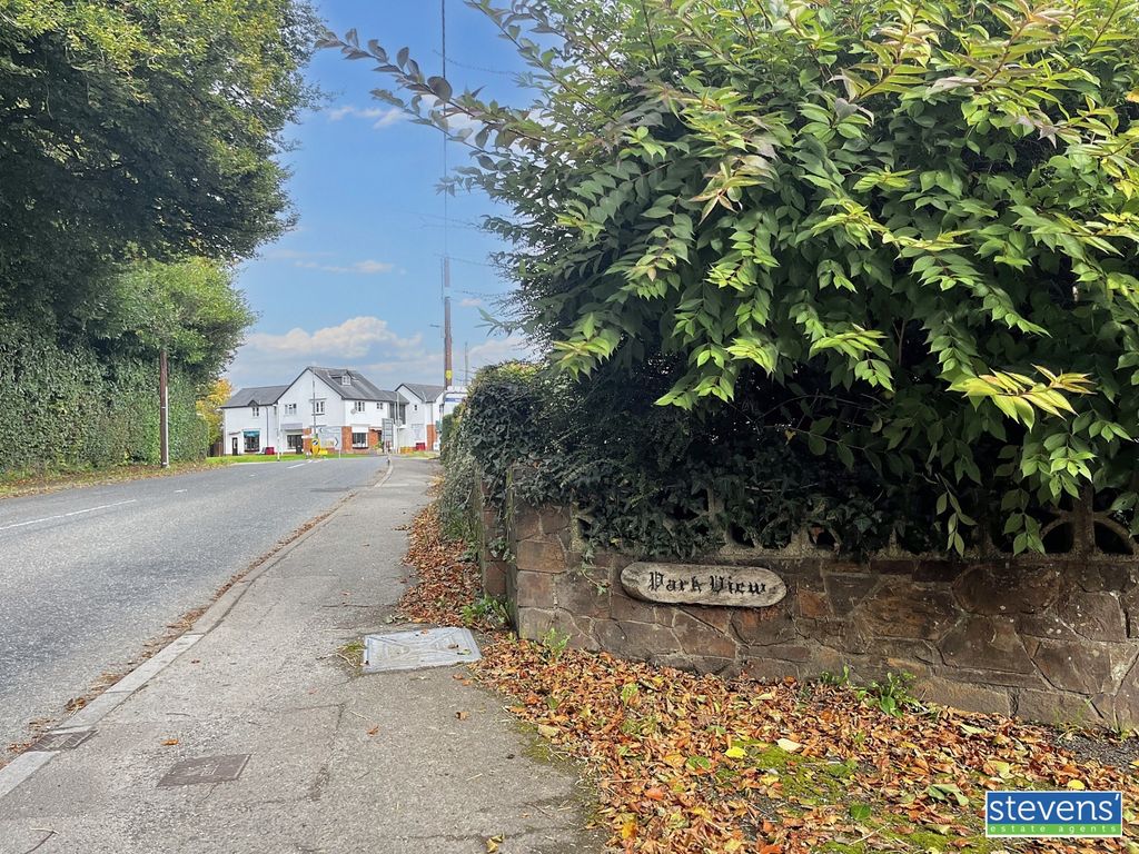 Property photo 3 of 38 Image00002 (19) Edited