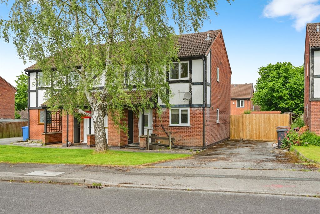Property photo 1 of 15