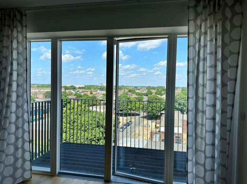 Property photo 1 of 10