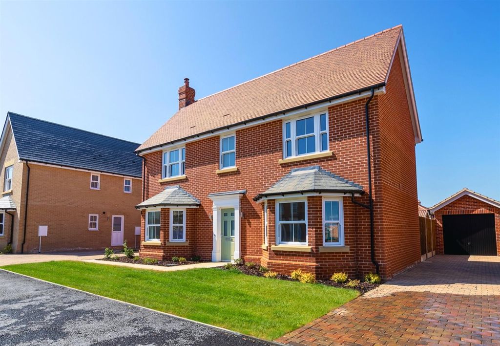 Property photo 1 of 12 Front