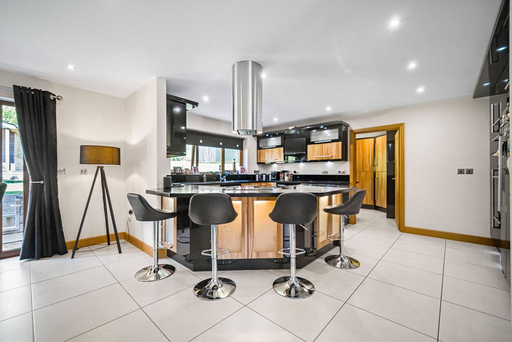 Additional image 10 of 4 bed detached house for saleParish Road, Cwmgwrach, Neath SA11
