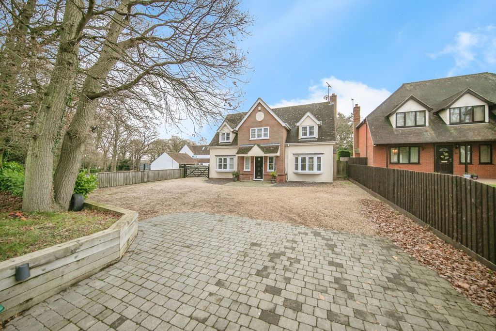 Property photo 1 of 34