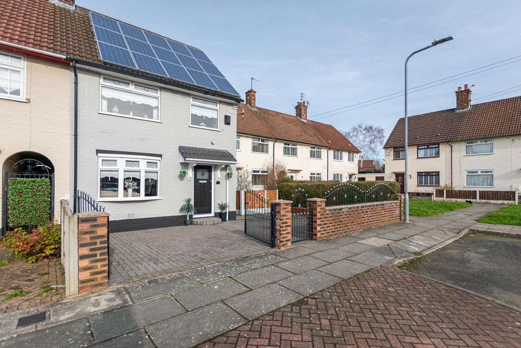 Property photo 1 of 36