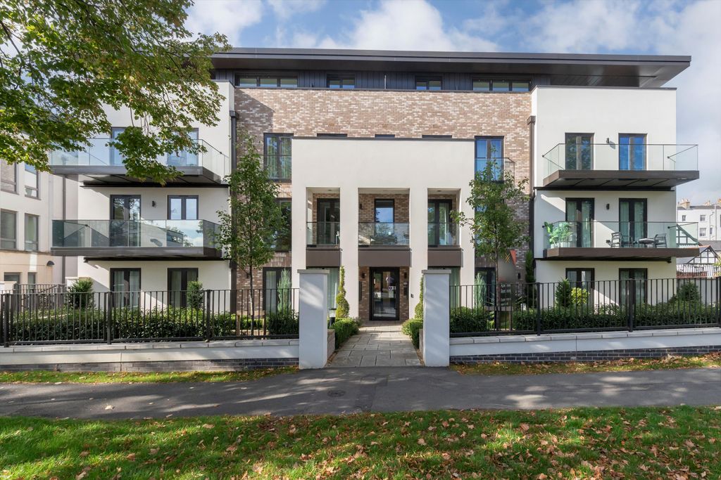 Property photo 1 of 10 Image