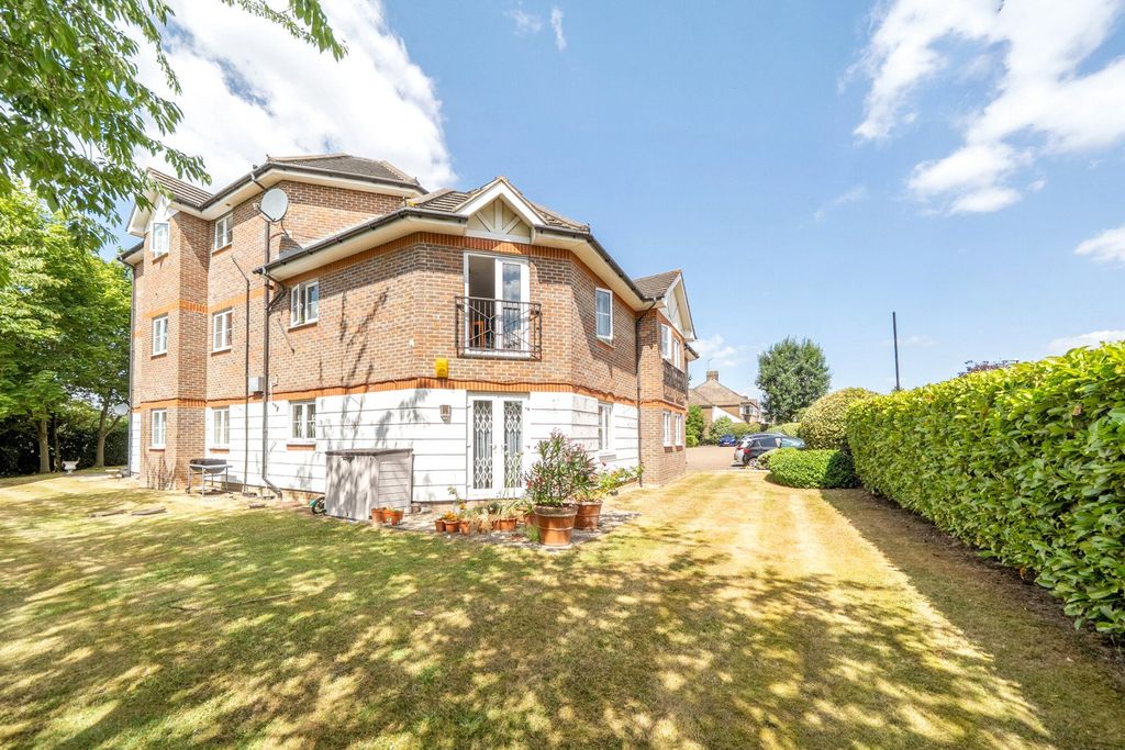 Property photo 1 of 19 Picture No. 25