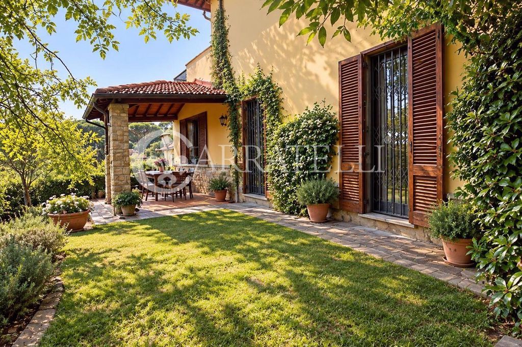 Property photo 1 of 22 Semi-Detached Villa To Renovate At Piazzale Michelangelo, Florence
