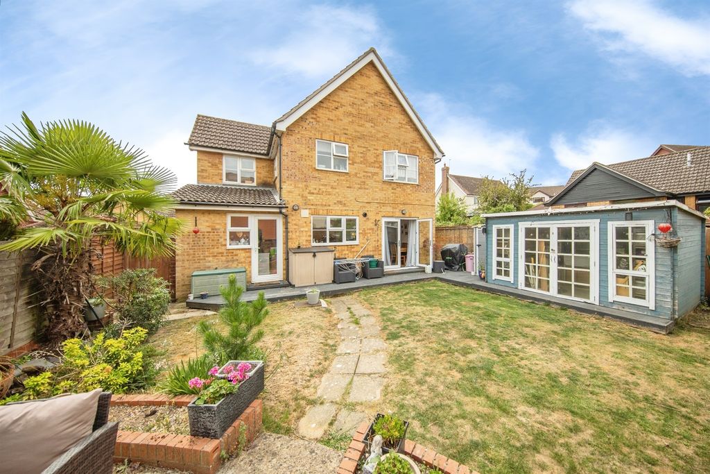 Property photo 1 of 19
