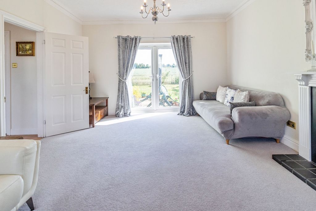 Property photo 2 of 26 Reception Room