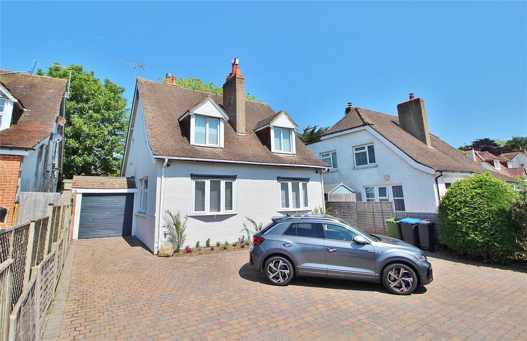 Property photo 1 of 19 Picture No. 28