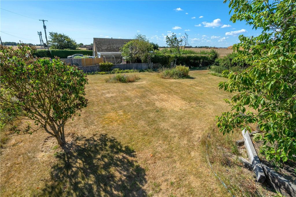 Property photo 3 of 21 Picture No. 22