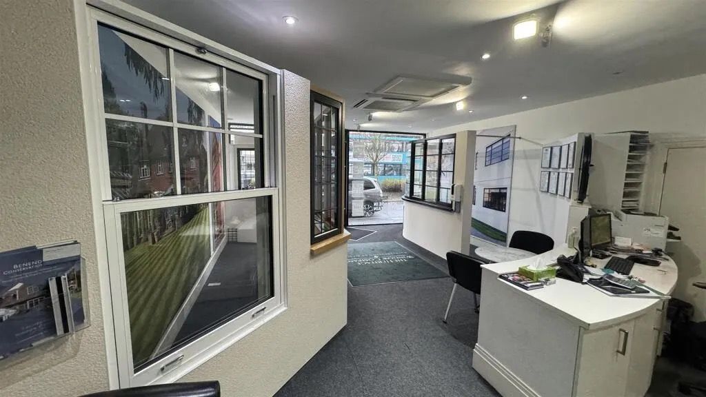 Property photo 2 of 5