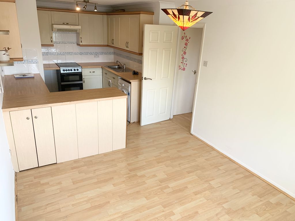 Property photo 3 of 10 Img_2430