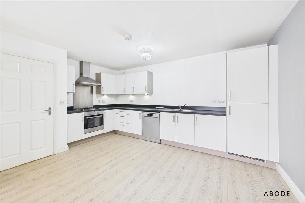 Property photo 3 of 10 Cam02544G0-Pr0254-Still004.Jpg