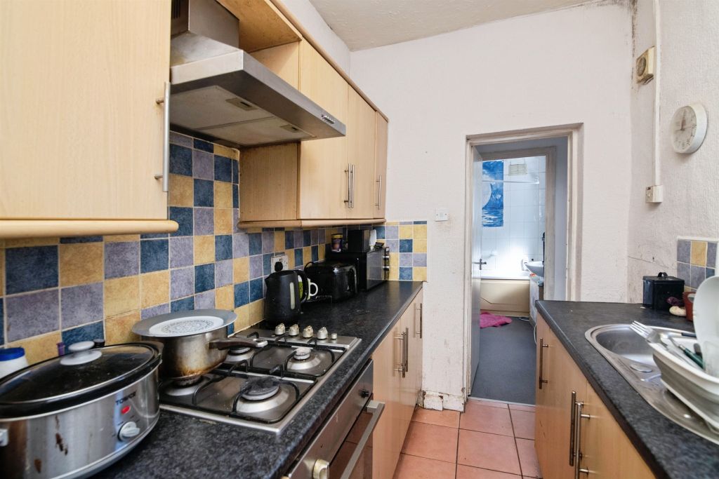 Property photo 3 of 16