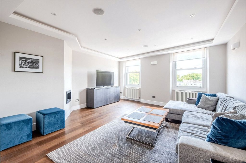 Property photo 1 of 10 Reception Room