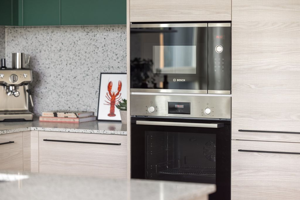 Property photo 2 of 16