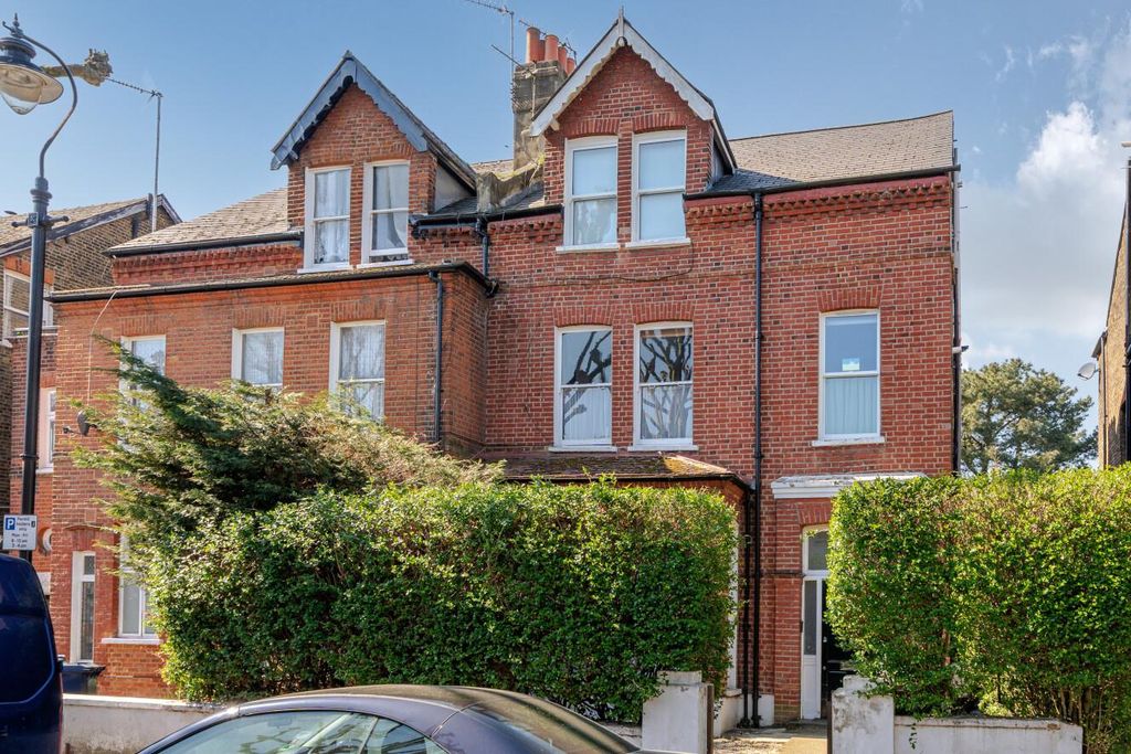 Property photo 1 of 17 Picture 1