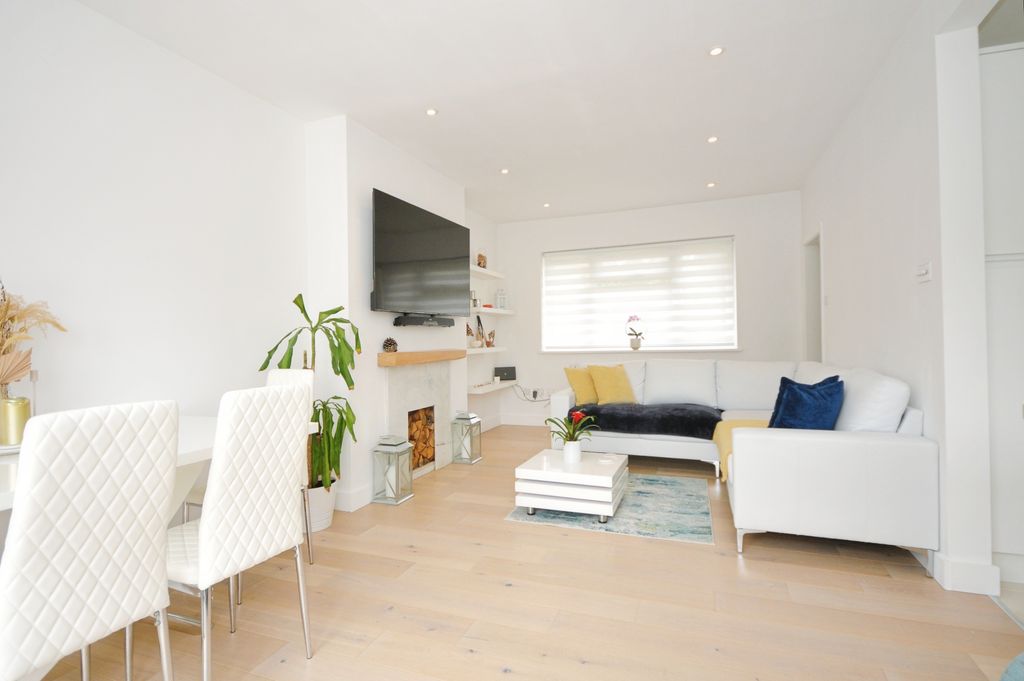 Property photo 3 of 20 Dsc_7021