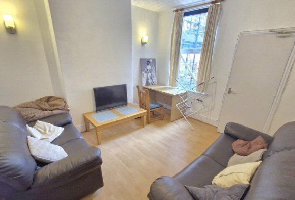 Property photo 2 of 8 9423618.Png